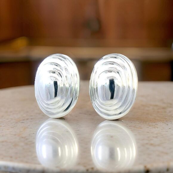 Tiffany & Co Estate XL Puffed Clip-on Earrings Sterling Silver TIF738 - Picture 1 of 12